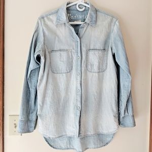 Chambray top from Madewell!